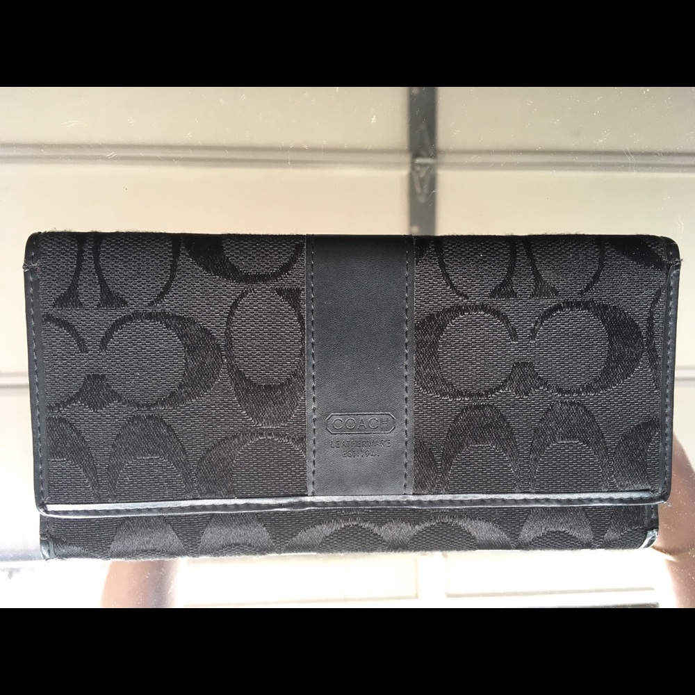 Coach Signature Wallet ~ Optic Black ~ Che…